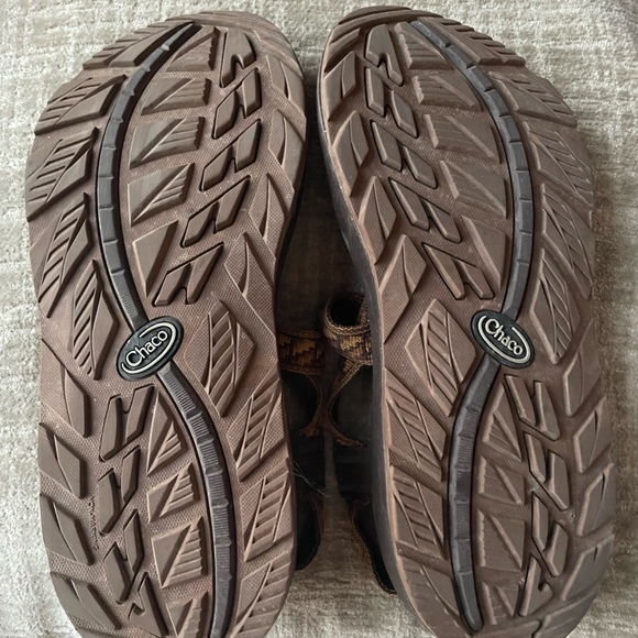 Chacos - Picture 3 of 3